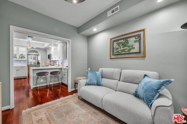 Building Photo - 11740 Sunset Blvd