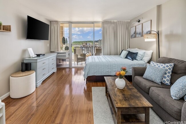 Building Photo - 2345 Ala Wai Blvd