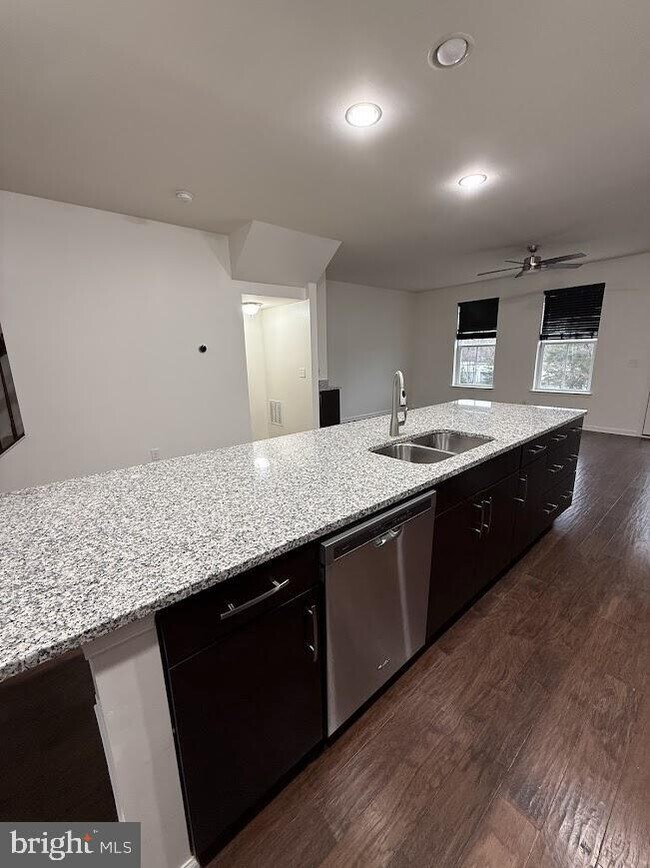 Building Photo - 1308 Teagan Dr