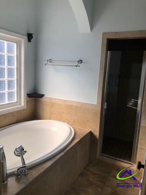 Building Photo - 410 Redding Dr