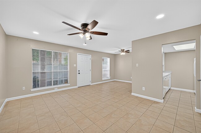 Building Photo - 14333 Memorial Dr
