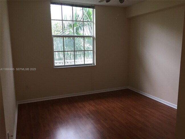 Building Photo - 1900 Van Buren St