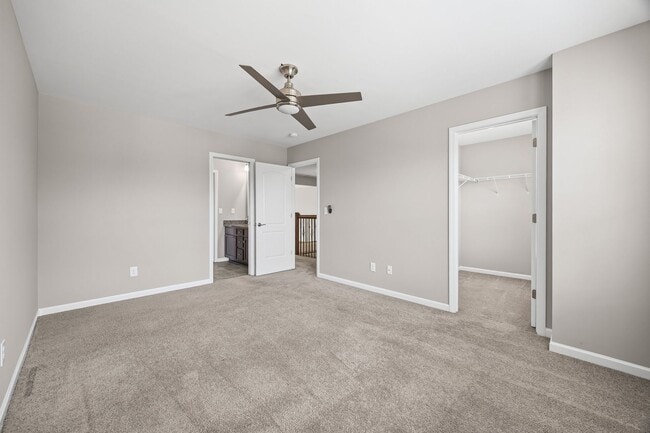 Building Photo - Spectacular 5 Bedrm, 3.5 Bath in the gated...
