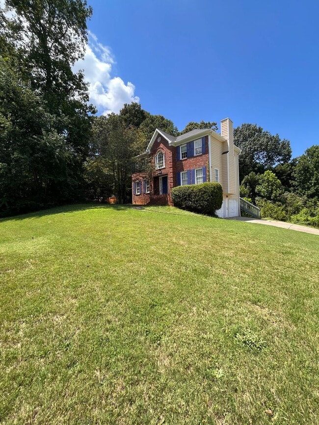 Primary Photo - Beautiful 3 Bedroom Home