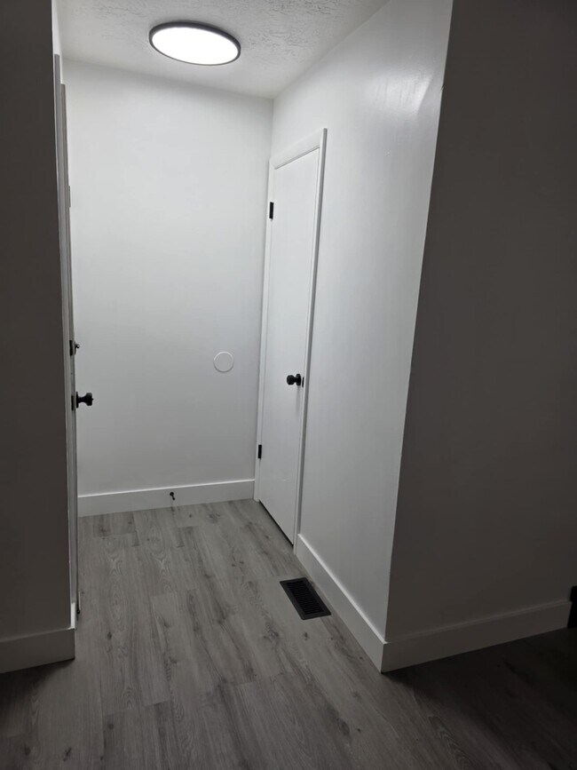 Building Photo - 1455 W Layton 4-plex