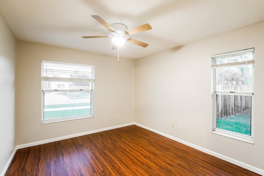 Building Photo - 1703 Egret Rd
