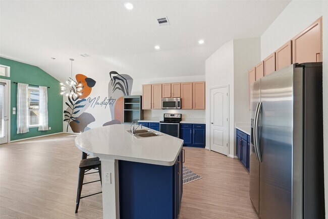 Building Photo - 8123 Cheyenne Hills Trail