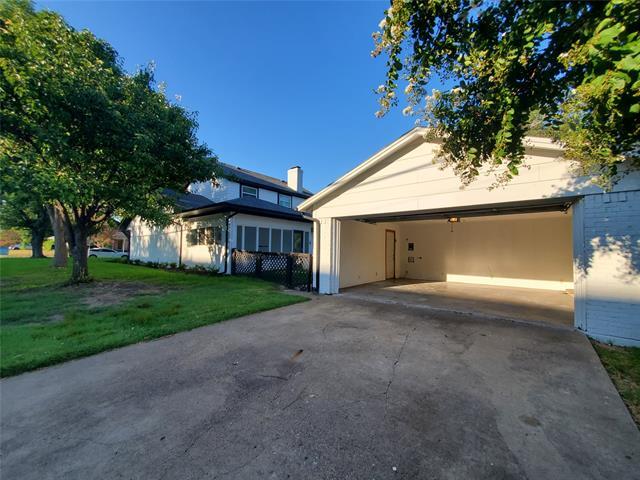 Building Photo - 1227 Elmwood Dr
