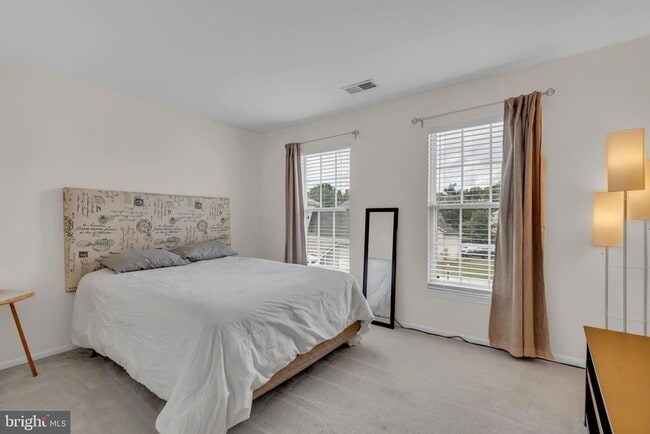 Building Photo - 1402 Bermuda Dunes Ct