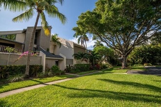 Building Photo - 1605 S US Hwy 1