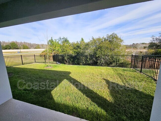 Building Photo - 32520 Weathered Oak Dr