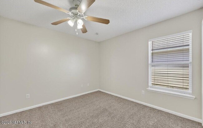 Building Photo - 9205 Redtail Dr