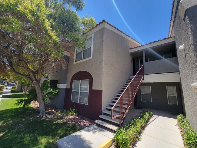 Building Photo - FULLY FURNISHED 2 BEDROOM CONDO*CLOSE TO A...