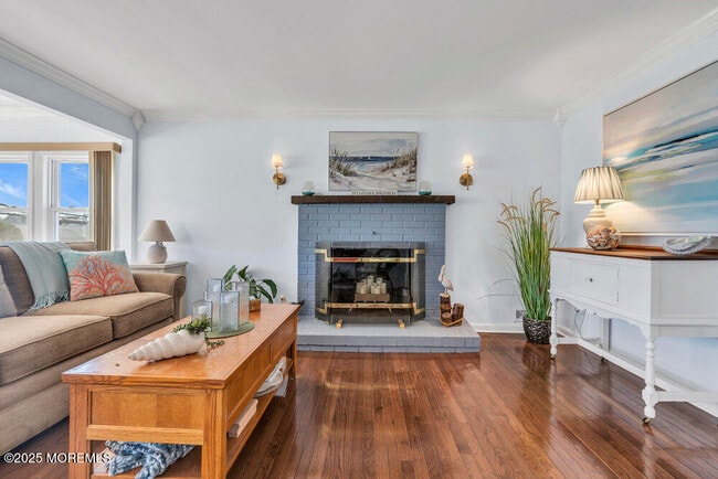 Building Photo - 101 St Louis Ave