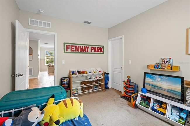 Building Photo - 338 Pinecrest Loop