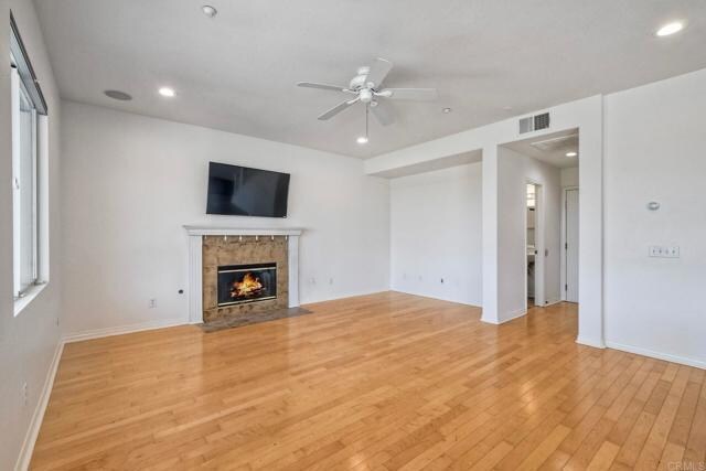 Building Photo - 5478 Alexandrine Ct