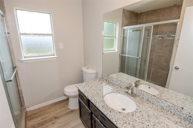 Building Photo - 13403 Carvel Ln