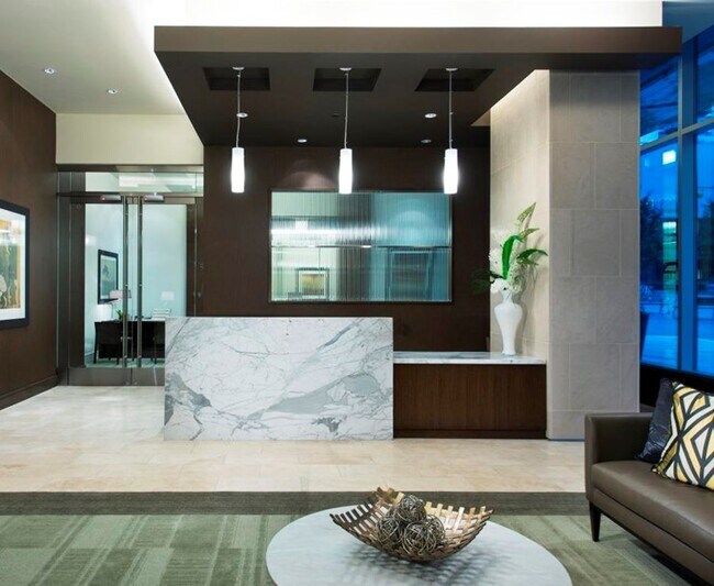 Building Photo - Surely you must be joking about this Studi...