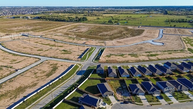 Building Photo - 26703 Willow Ln