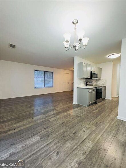 Building Photo - 3759 Mulkey Cir SW