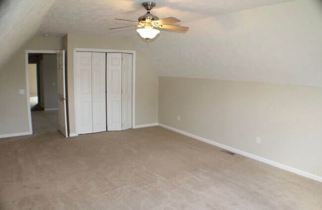 Building Photo - 1329 Copperfield Dr