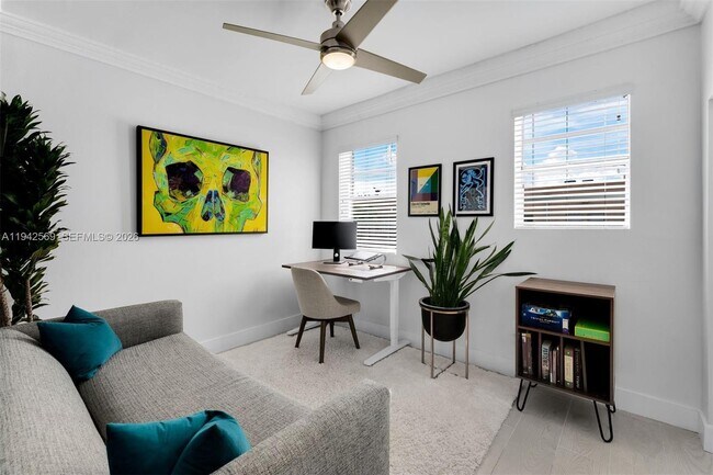 Building Photo - 1559 Michigan Ave