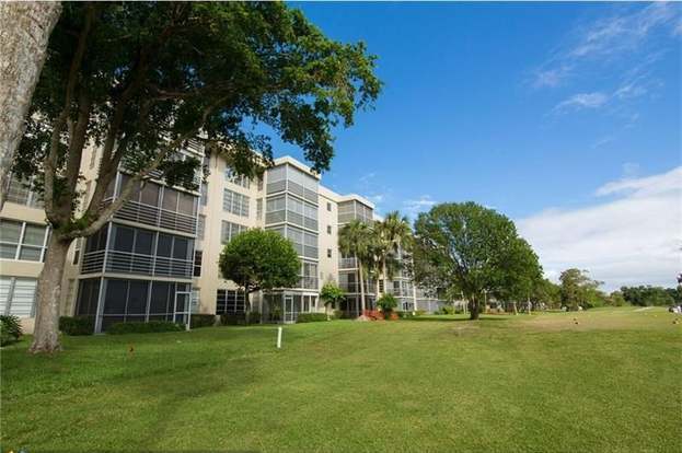 Building Photo - 804 Cypress Blvd