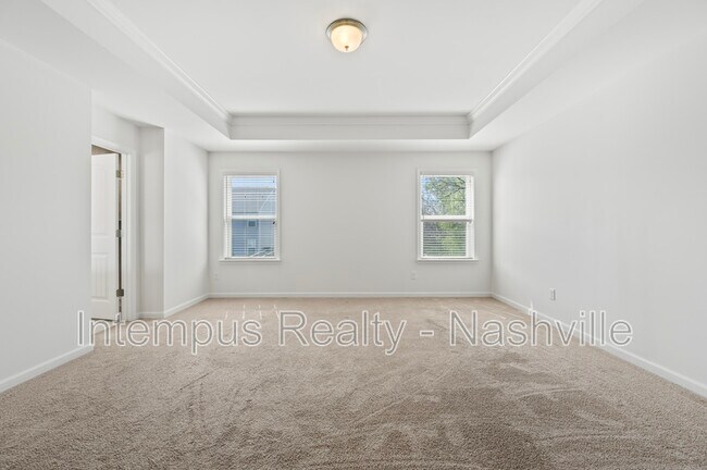 Building Photo - 2637 Miranda Dr