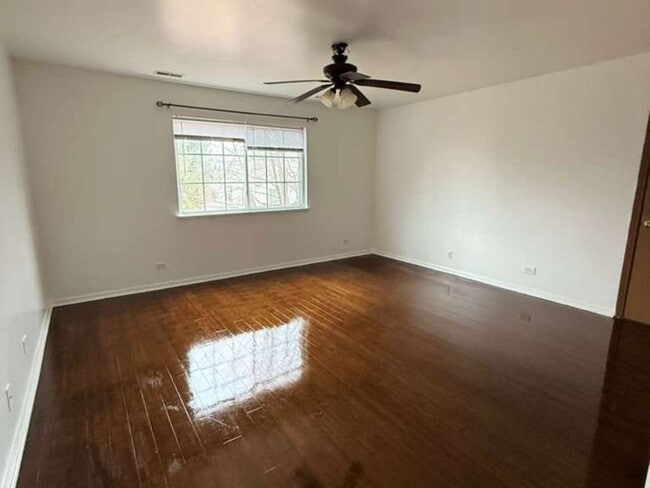 Building Photo - 345 Abington Woods Dr