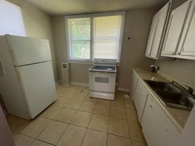 Building Photo - 3033 Thomas St