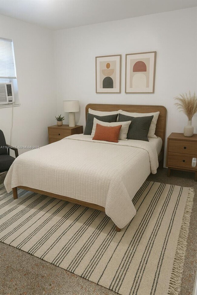 Building Photo - 2855 NW 22nd Ave