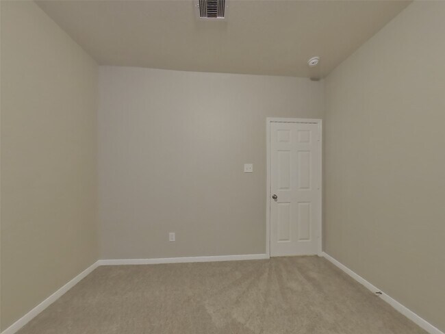 Building Photo - 6619 Lindale Manor Ct