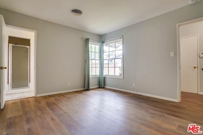 Building Photo - 12748 Weddington St