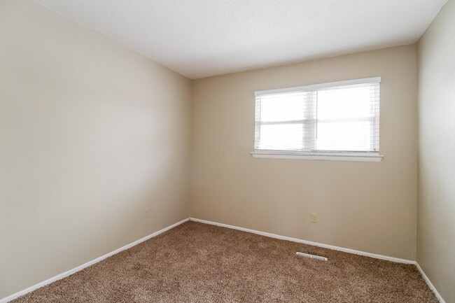 Building Photo - 4793 Carbondale Dr