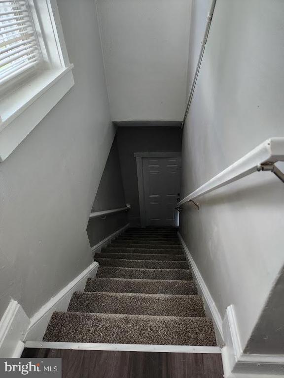 Building Photo - 108 S New Broadway