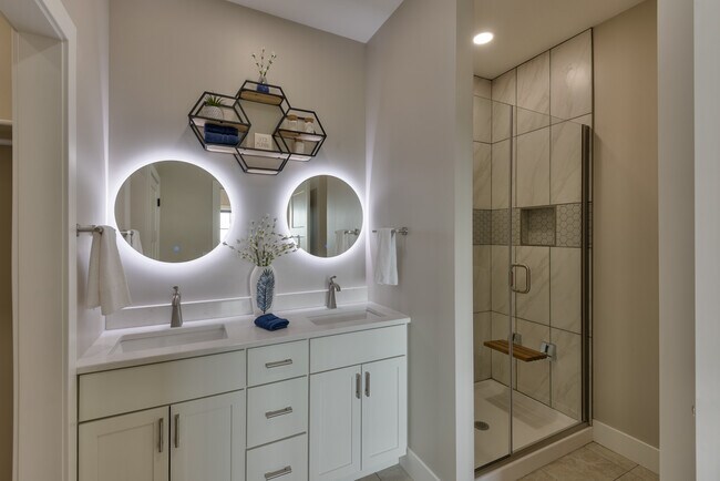 Building Photo - 625 Layne Dr