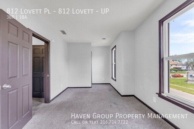 Building Photo - 812 Lovett Pl