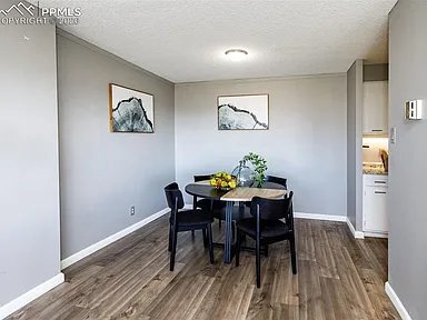 Building Photo - 411 Lakewood Cir