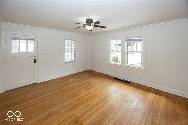 Building Photo - 6144 Winthrop Ave