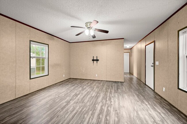 Building Photo - 31687 N Corbin Rd