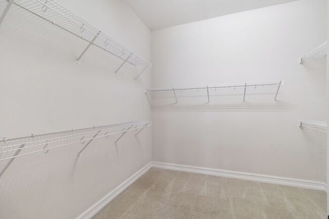 Building Photo - Estancia 4 Bed / 2.5 House Home for Lease!