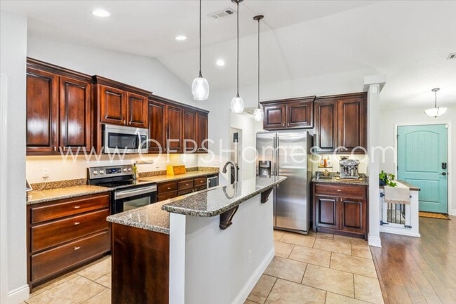 Building Photo - 8170 Tavira St