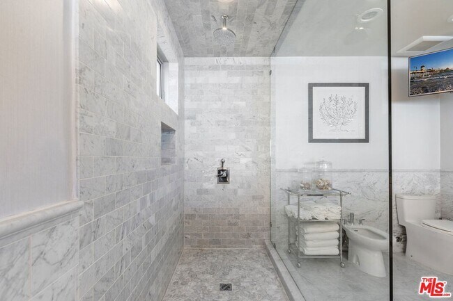 Building Photo - 26508 Latigo Shore Dr