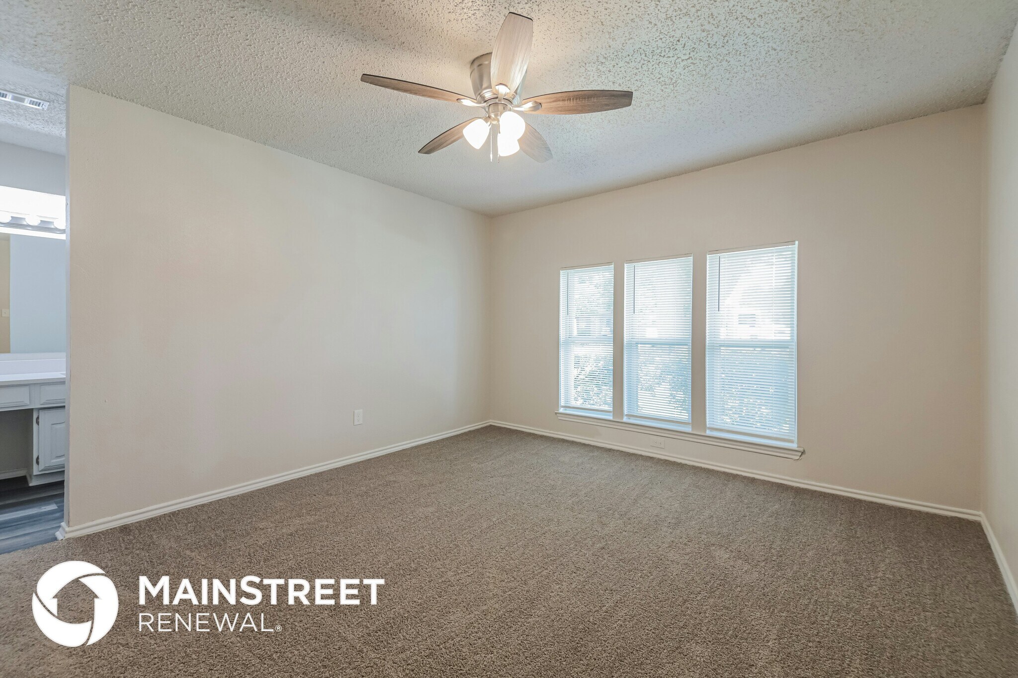 Building Photo - 7310 Ridgeview Dr
