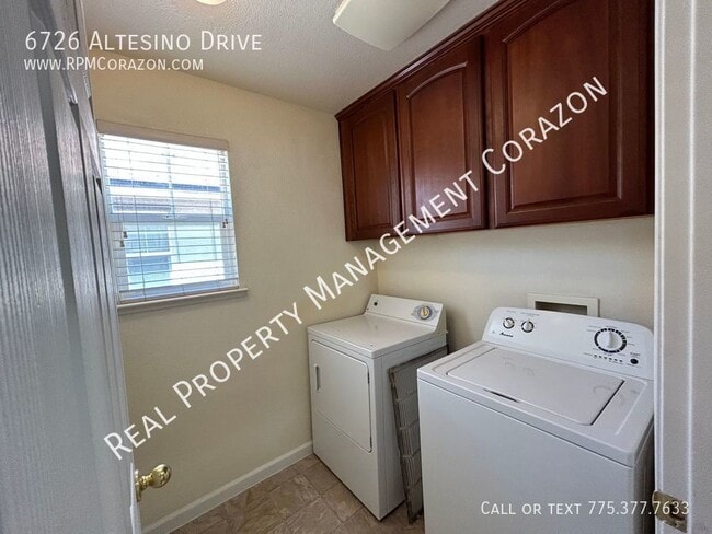 Building Photo - 6726 Altesino Dr