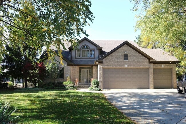 Building Photo - 10316 Cherrywood Ln