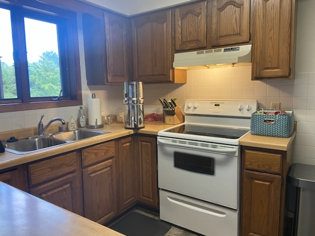 Building Photo - 9803 Deer Trail Rd