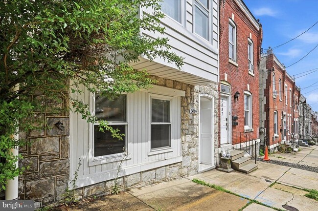Building Photo - 3889 Manayunk Ave