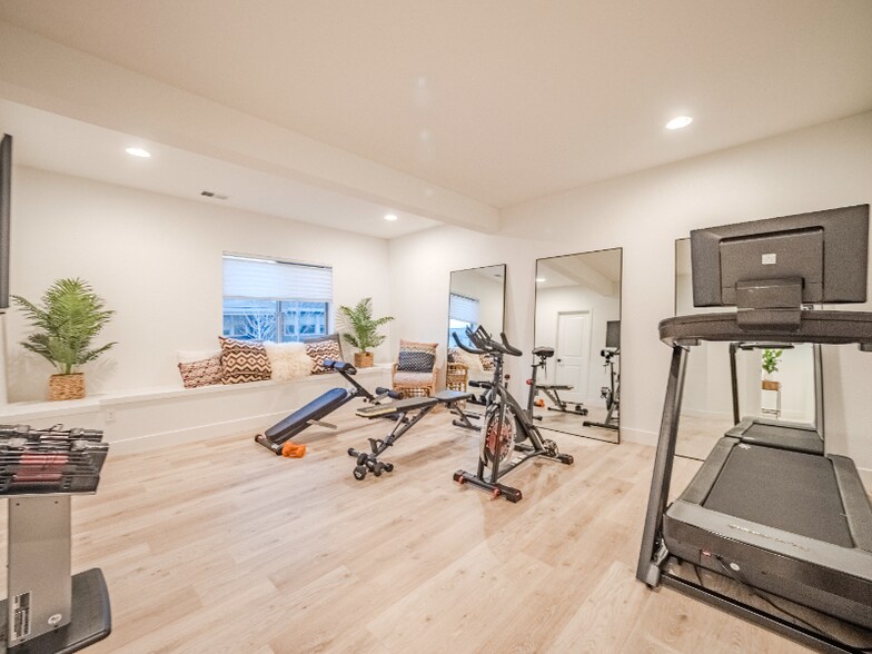 Building Photo - 3439 W 154th Ave