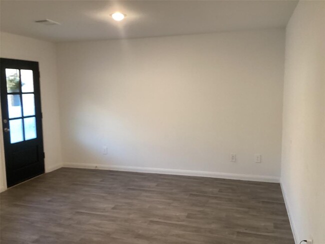 Building Photo - 16528 Jasmine Marie Pl